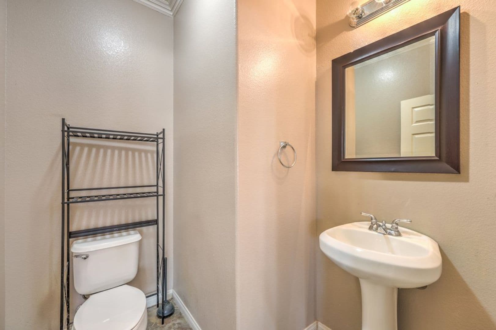 NORTH LAS VEGAS House: 8229 SAWMILL FALLS ST