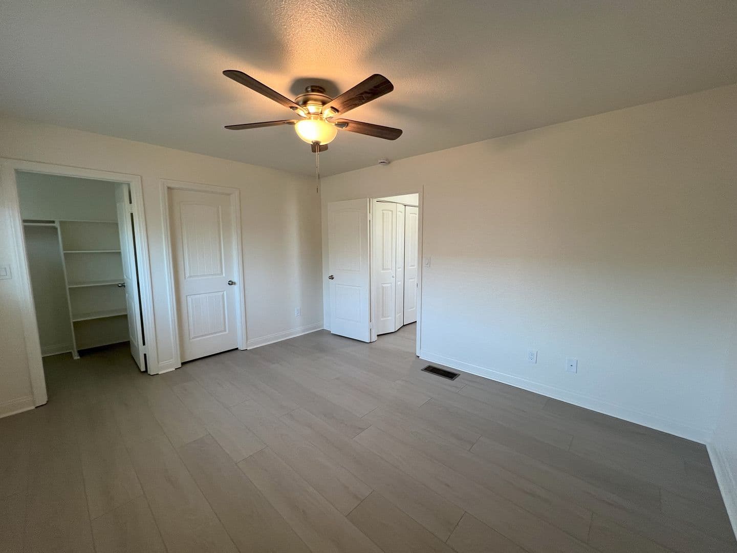 El Cajon Apartment: 431 Van Houten Ave