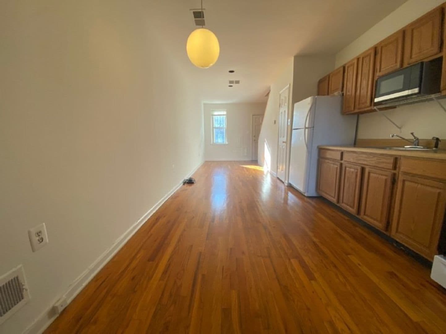 Washington House: 413 Warner St. NW