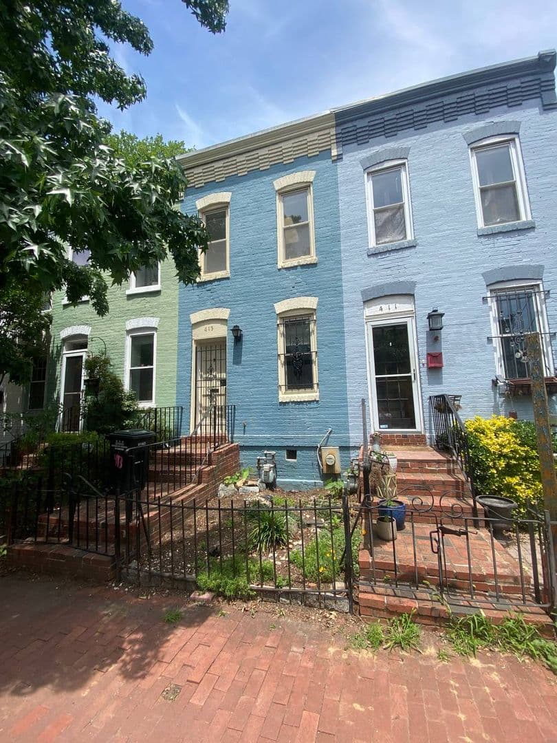 Washington House: 413 Warner St. NW