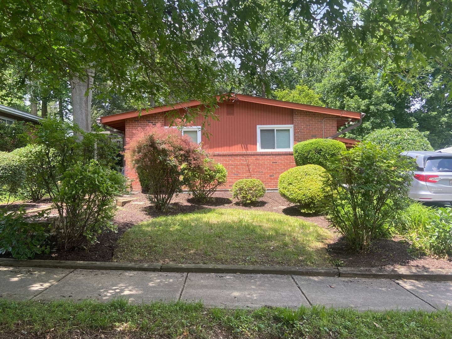 Rockville House: 12008 Galena Rd.