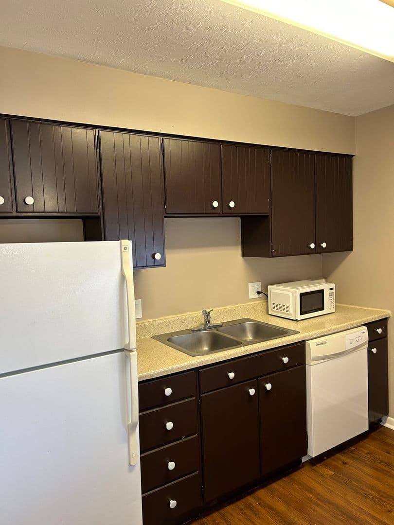 Omaha Apartment: 3110 1/2 N 97th Street
