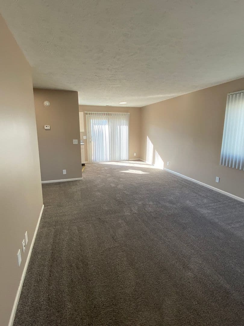 Bellevue Apartment: 2945 Biggs Plaza