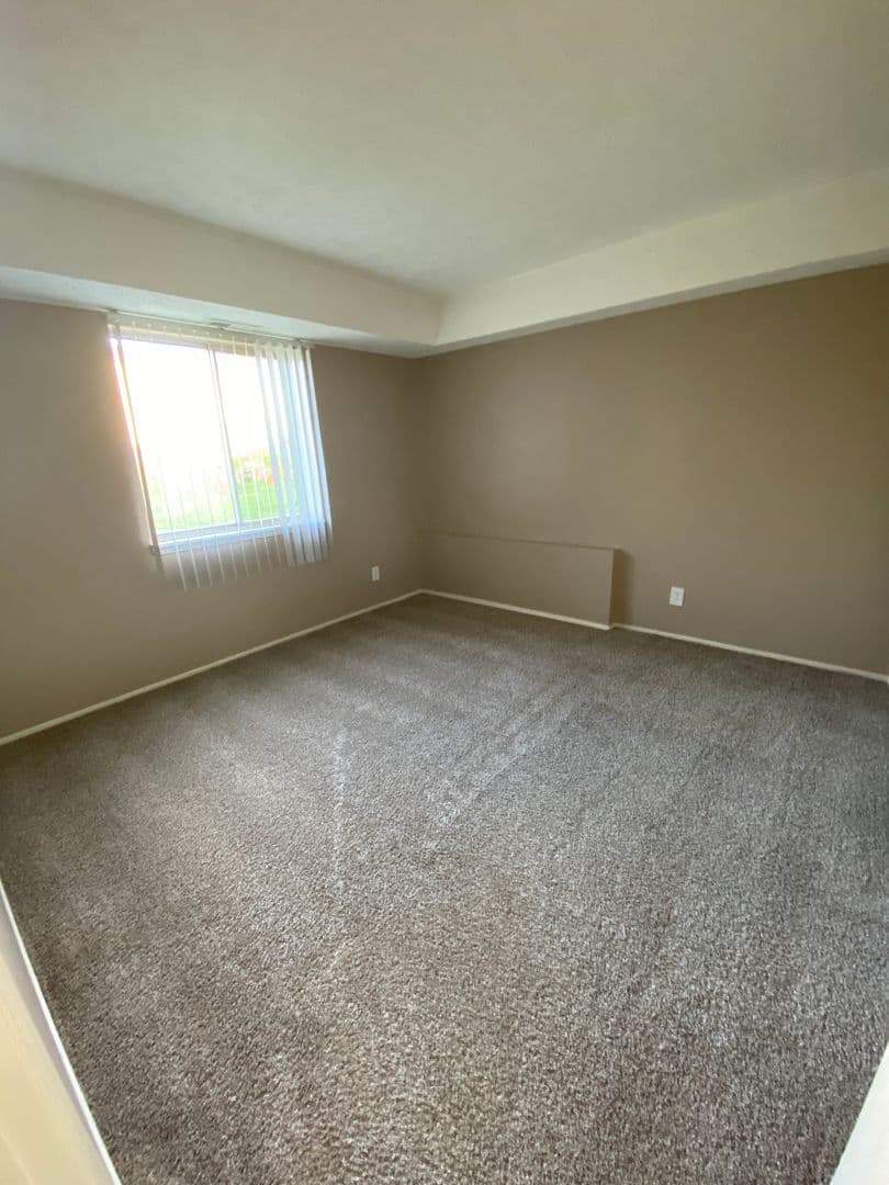 Bellevue Apartment: 2945 Biggs Plaza