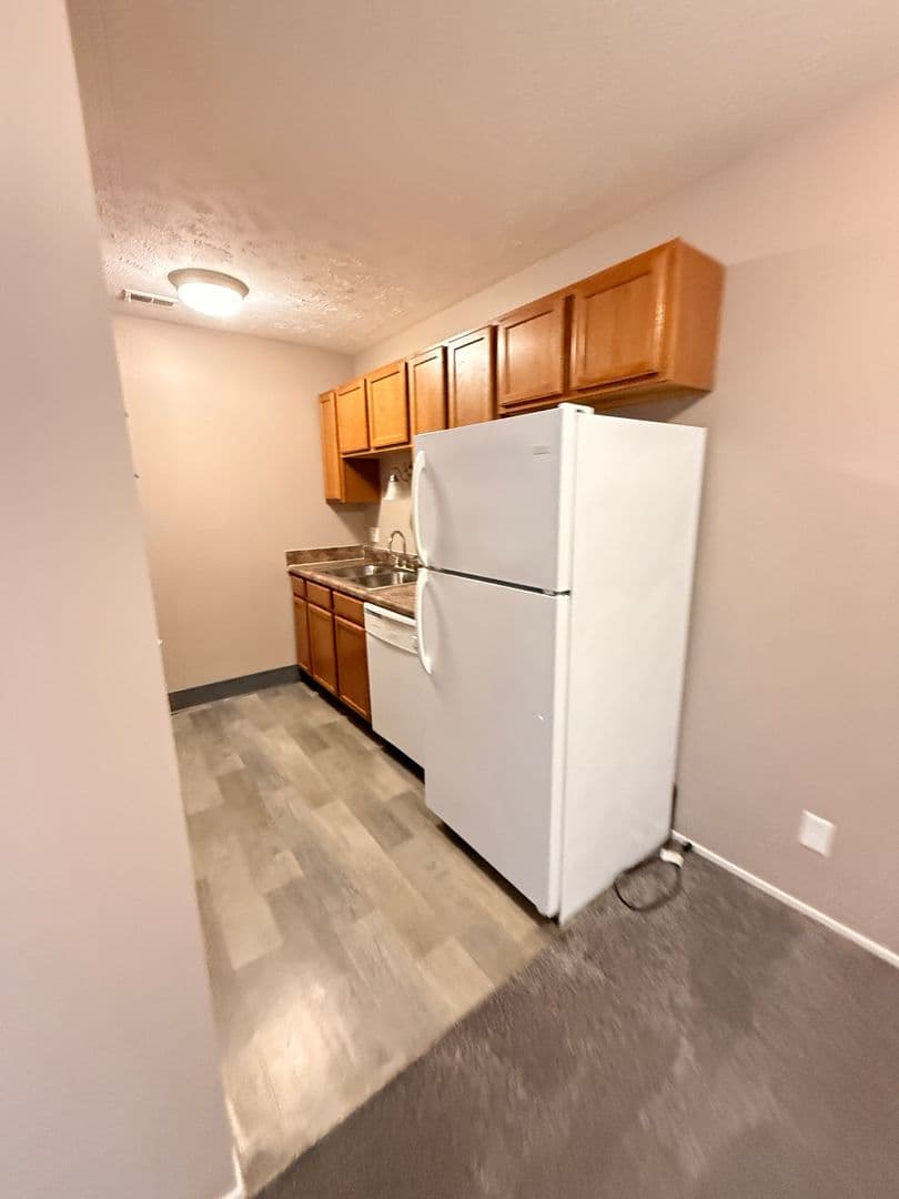Bellevue Apartment: 2945 Biggs Plaza