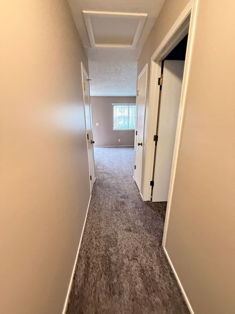Bellevue Apartment: 2945 Biggs Plaza