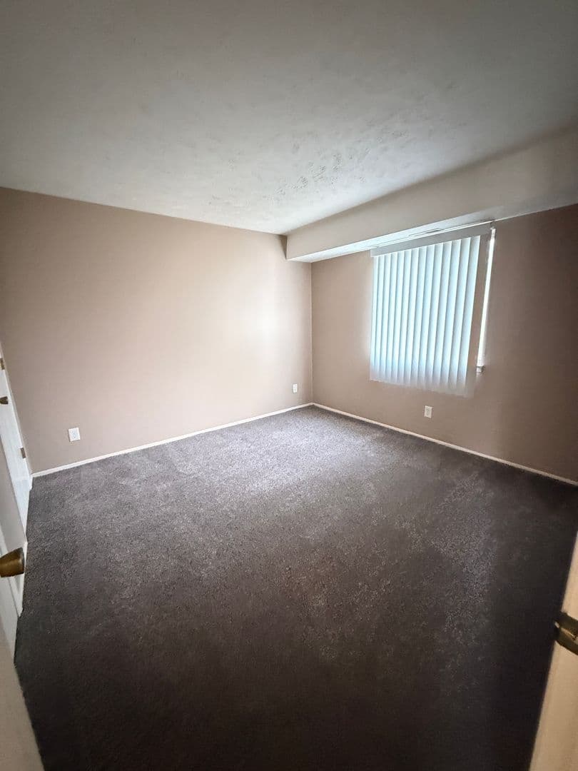 Bellevue Apartment: 2945 Biggs Plaza