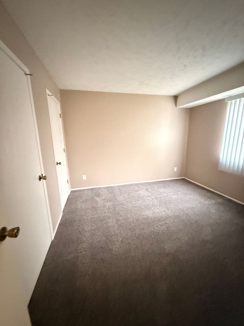 Bellevue Apartment: 2945 Biggs Plaza