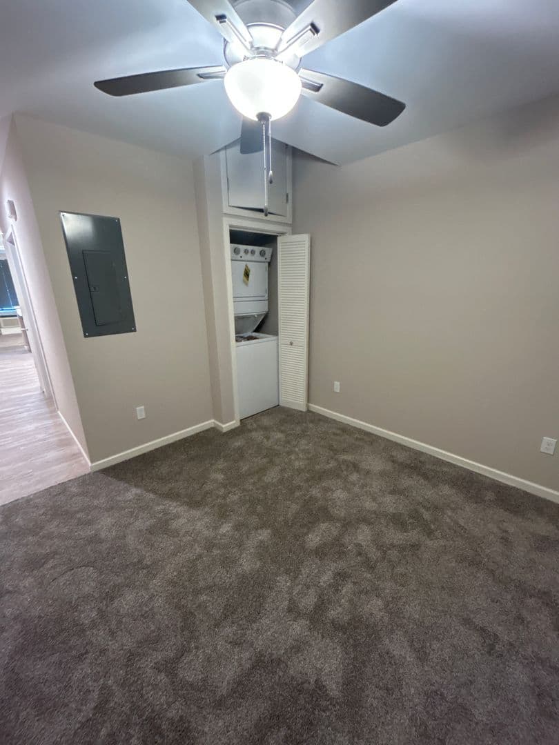 Omaha Apartment: 3310 North 93rd Ave