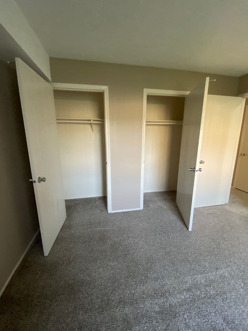 Bellevue Apartment: 2945 Biggs Plaza