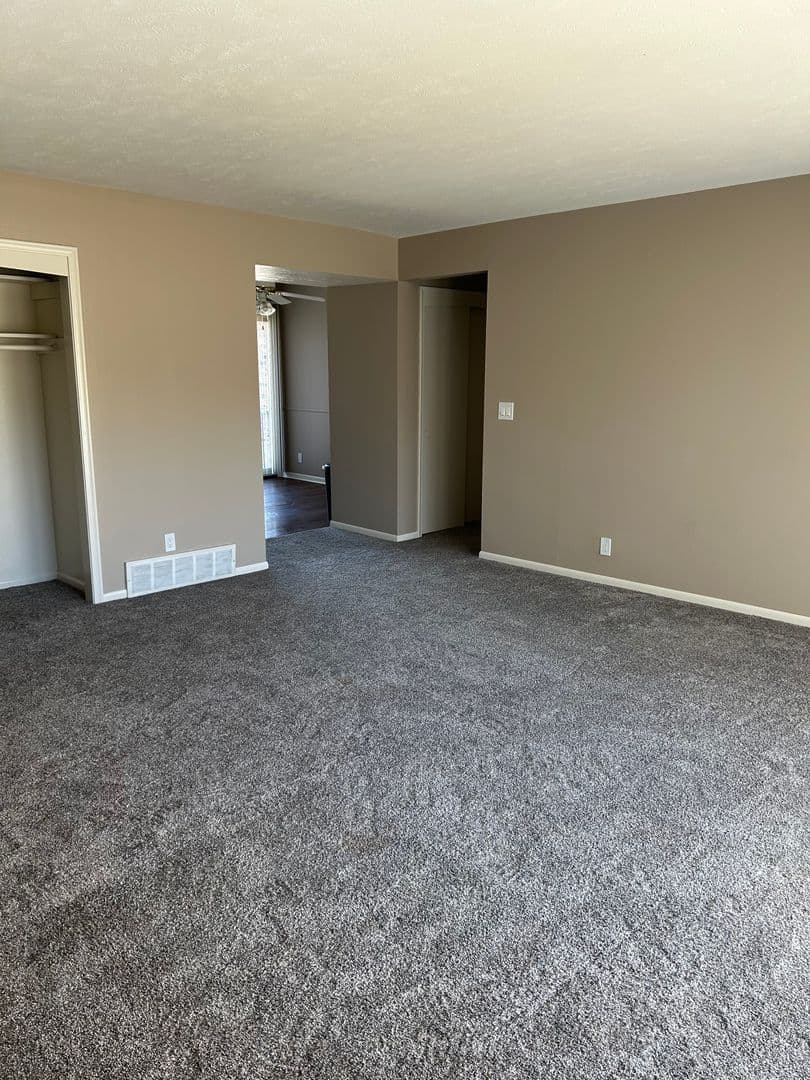 Omaha Apartment: 3110 1/2 N 97th Street