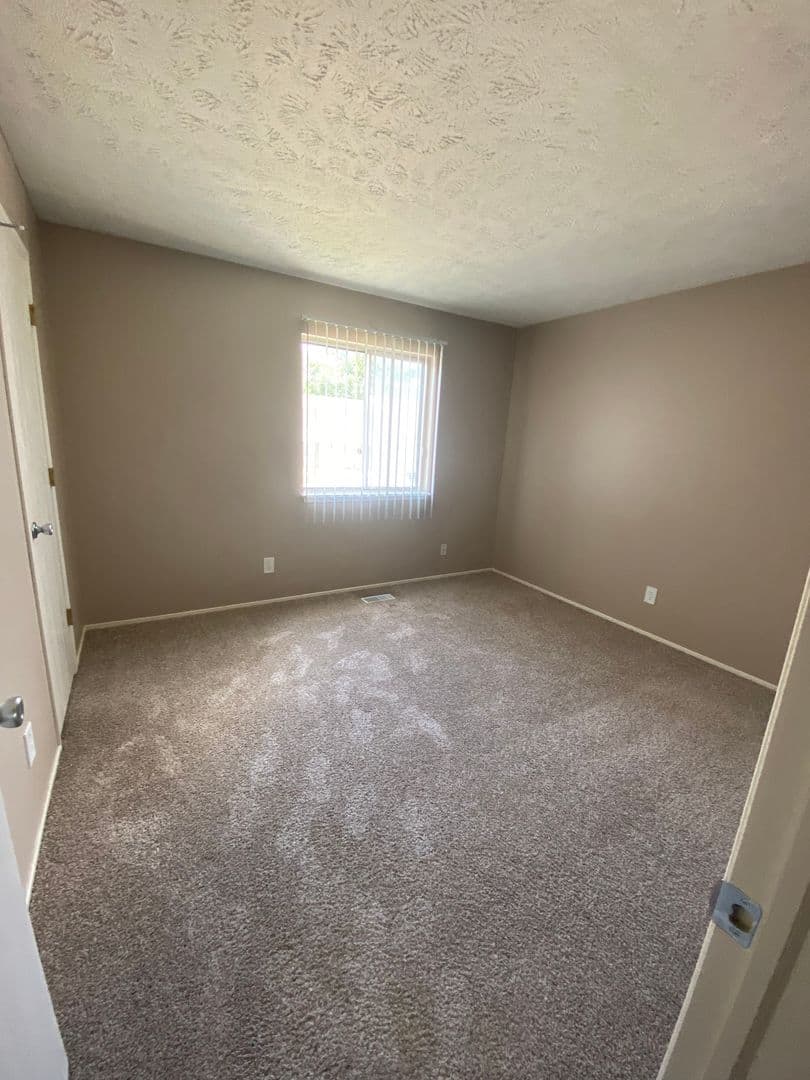 Bellevue Apartment: 2945 Biggs Plaza