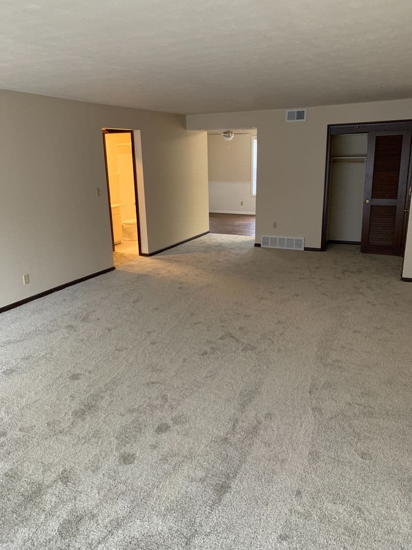 Omaha Apartment: 3110 1/2 N 97th Street