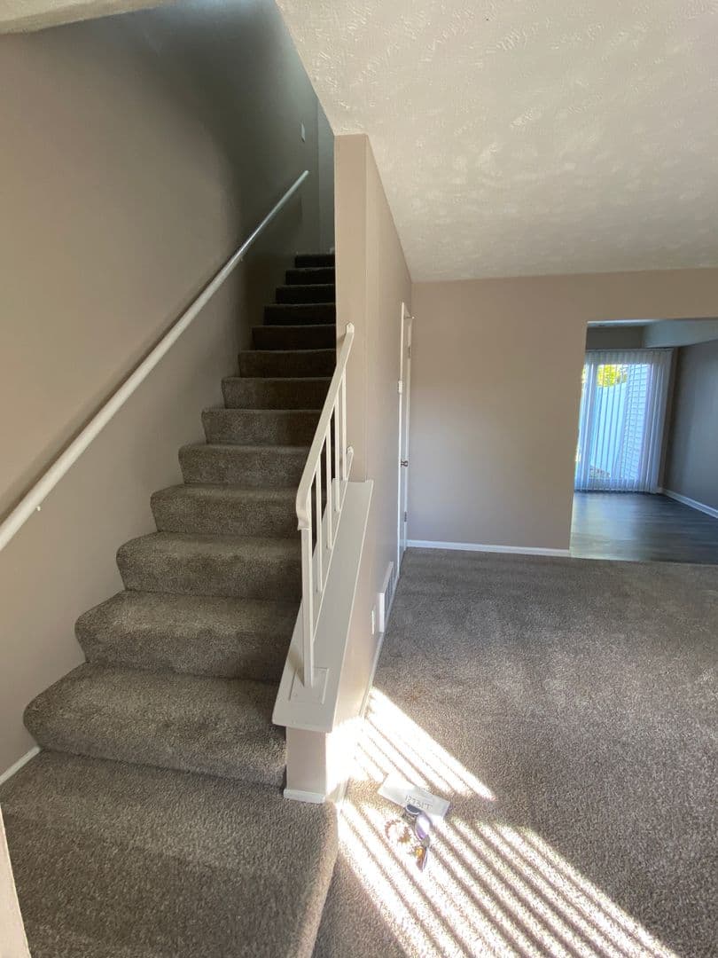 Bellevue Apartment: 2945 Biggs Plaza
