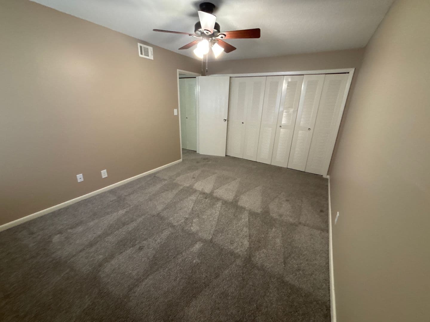 Omaha Apartment: 7525 Pierce Plaza