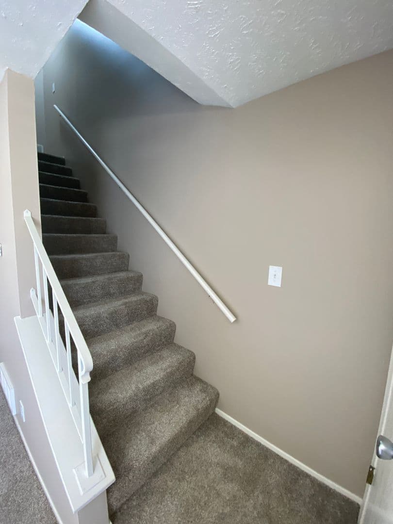 Bellevue Apartment: 2945 Biggs Plaza
