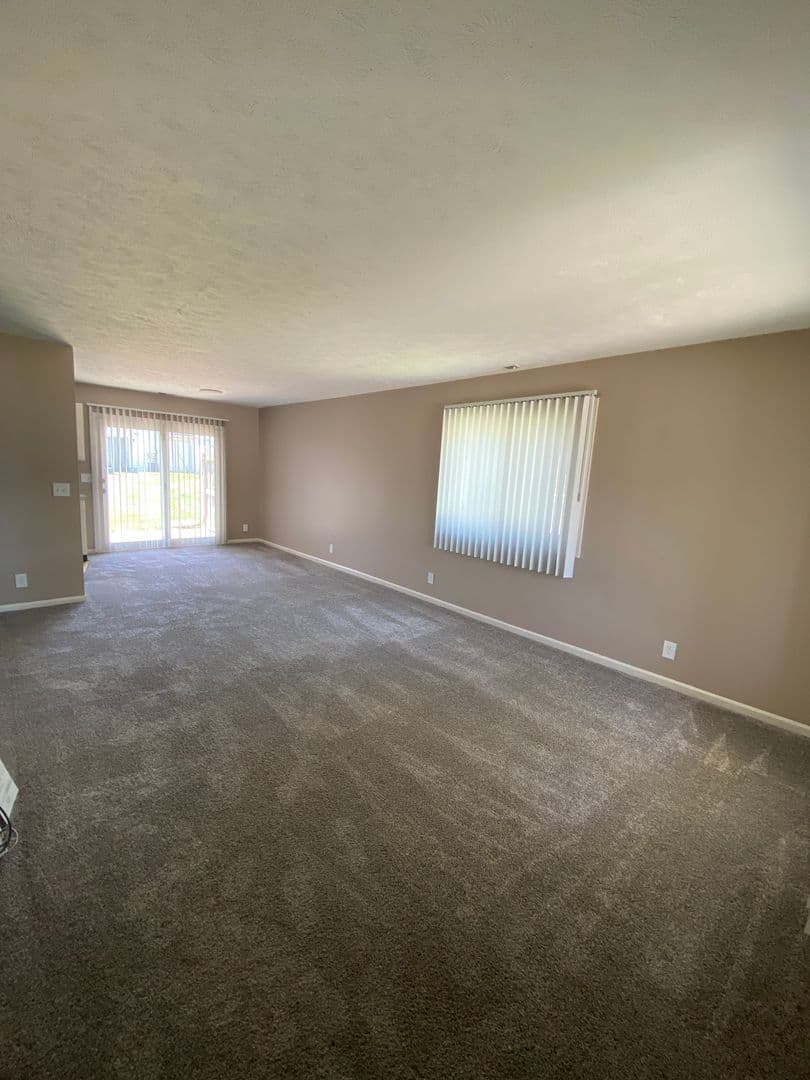 Bellevue Apartment: 2945 Biggs Plaza