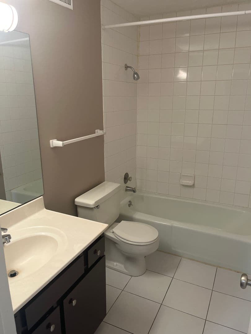 Omaha Apartment: 3110 1/2 N 97th Street