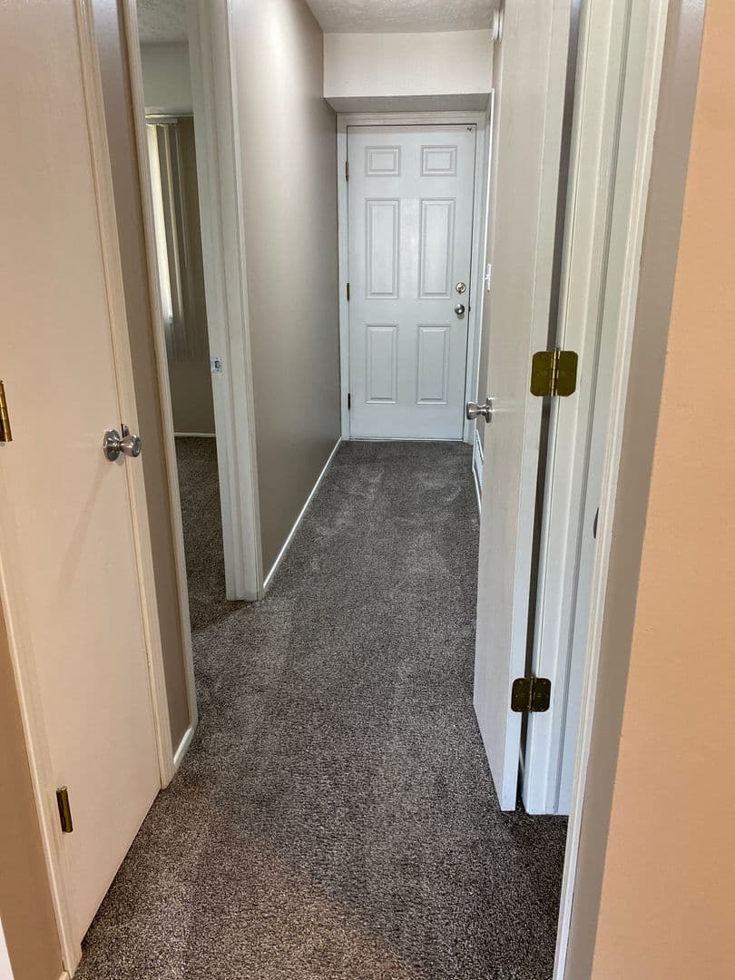 Bellevue Apartment: 2945 Biggs Plaza