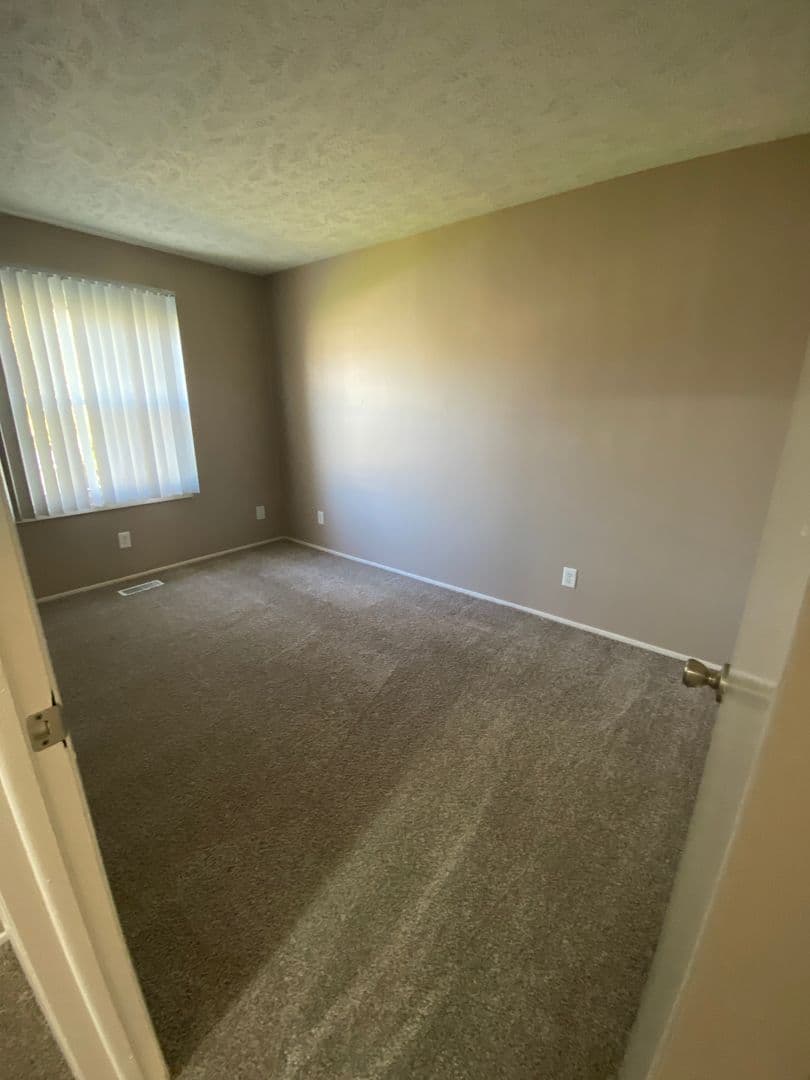 Bellevue Apartment: 2945 Biggs Plaza