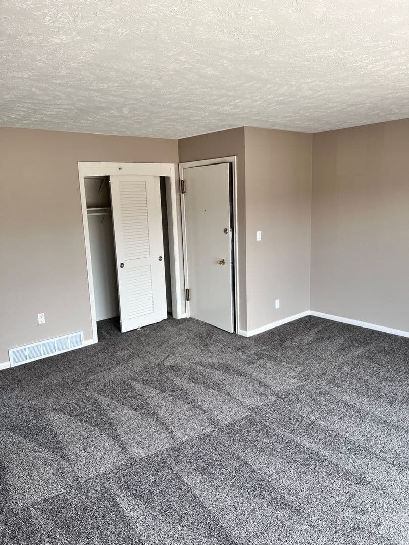 Omaha Apartment: 3110 1/2 N 97th Street