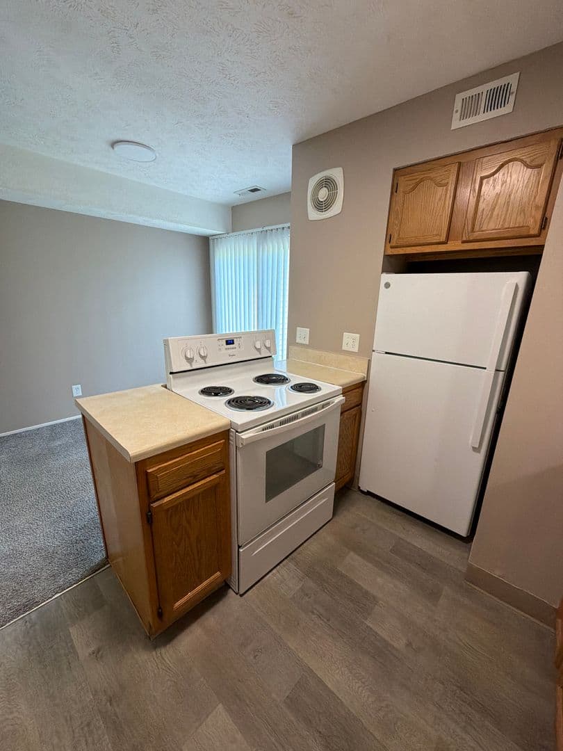 Bellevue Apartment: 2945 Biggs Plaza