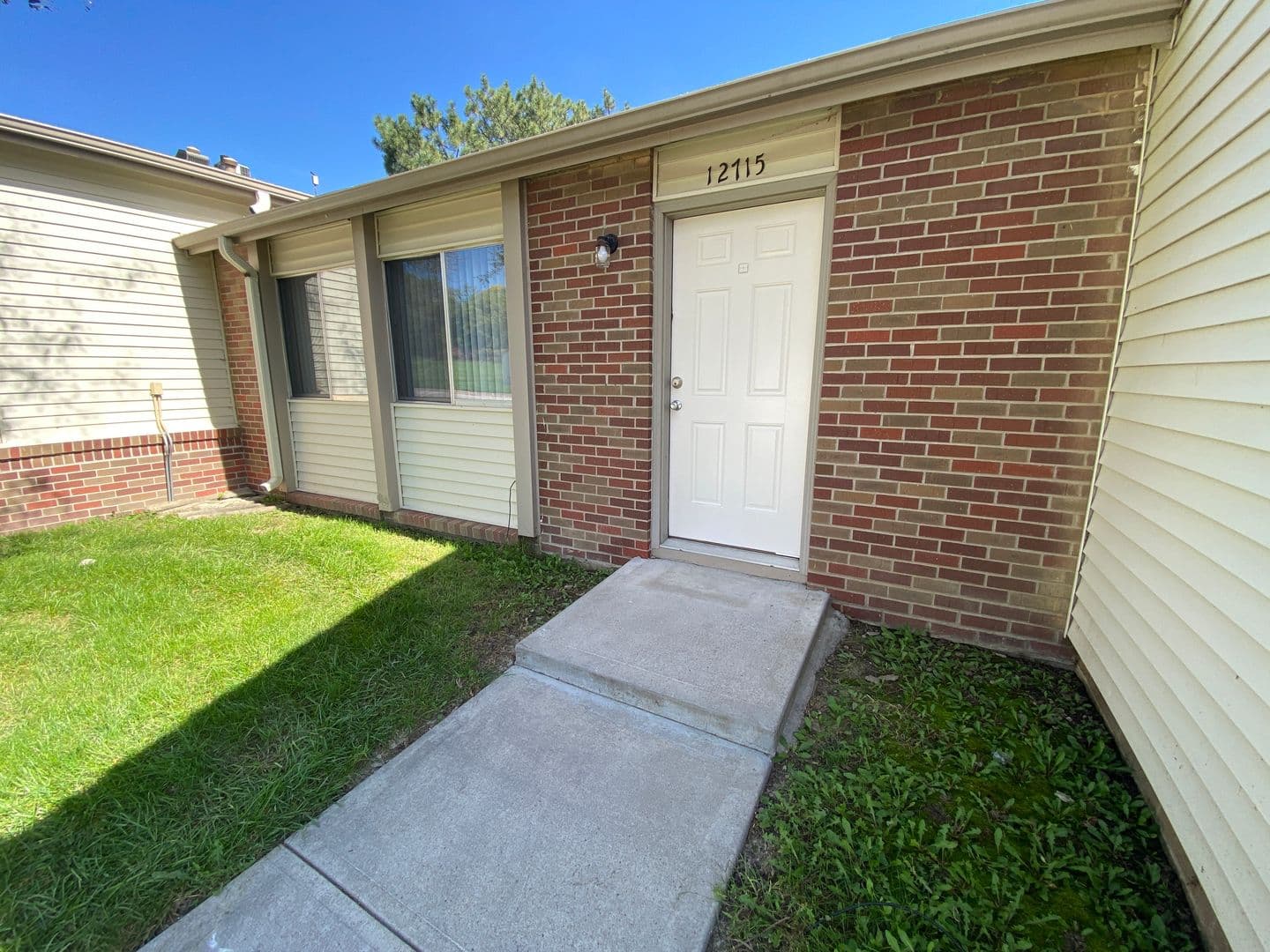 Bellevue Apartment: 2945 Biggs Plaza