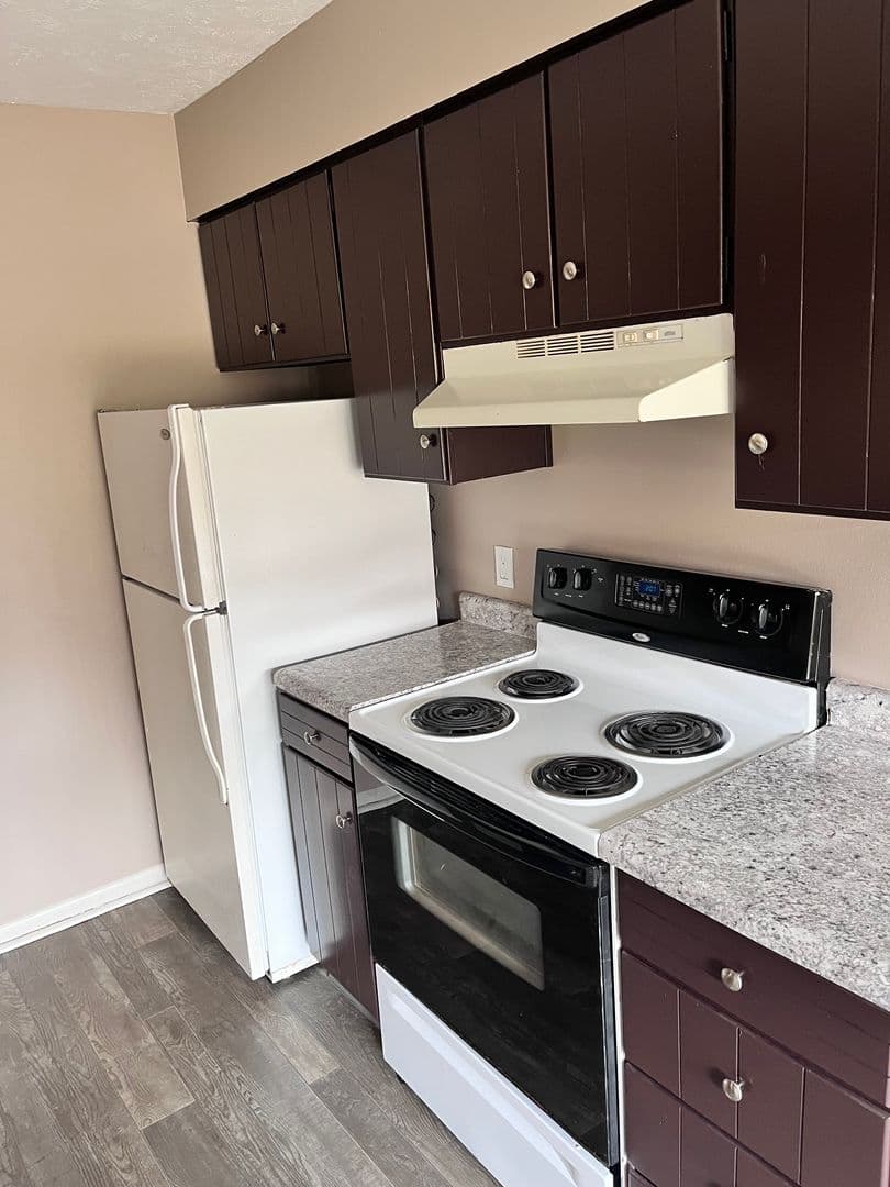 Omaha Apartment: 3110 1/2 N 97th Street