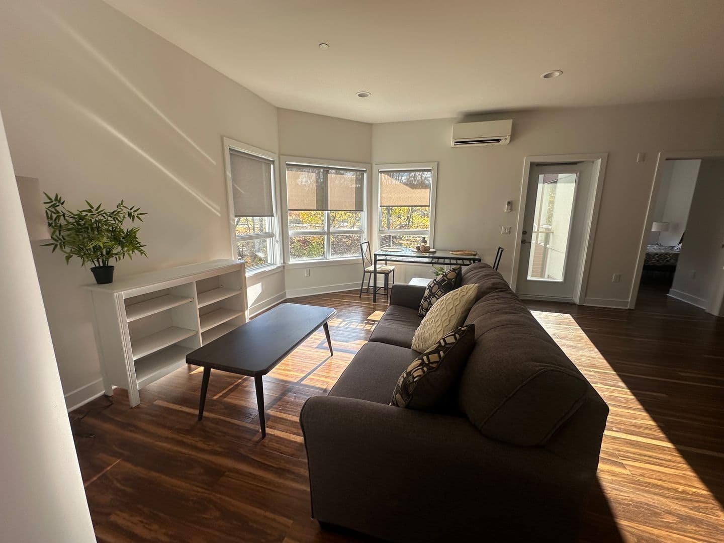 Poughkeepsie Apartment: 36 Pine Street