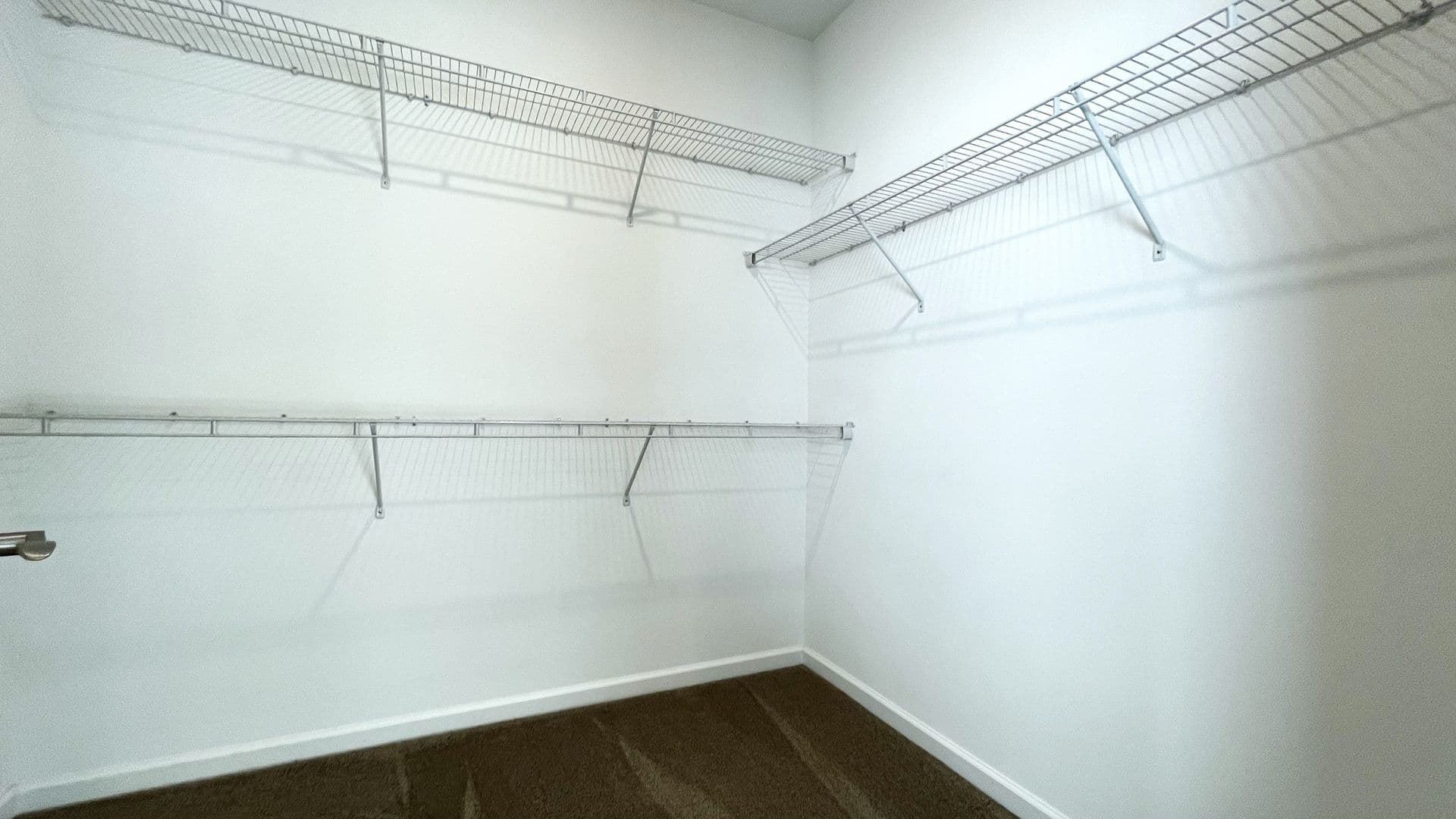 Orchard Park Apartment: 130-275 Shadow Lane