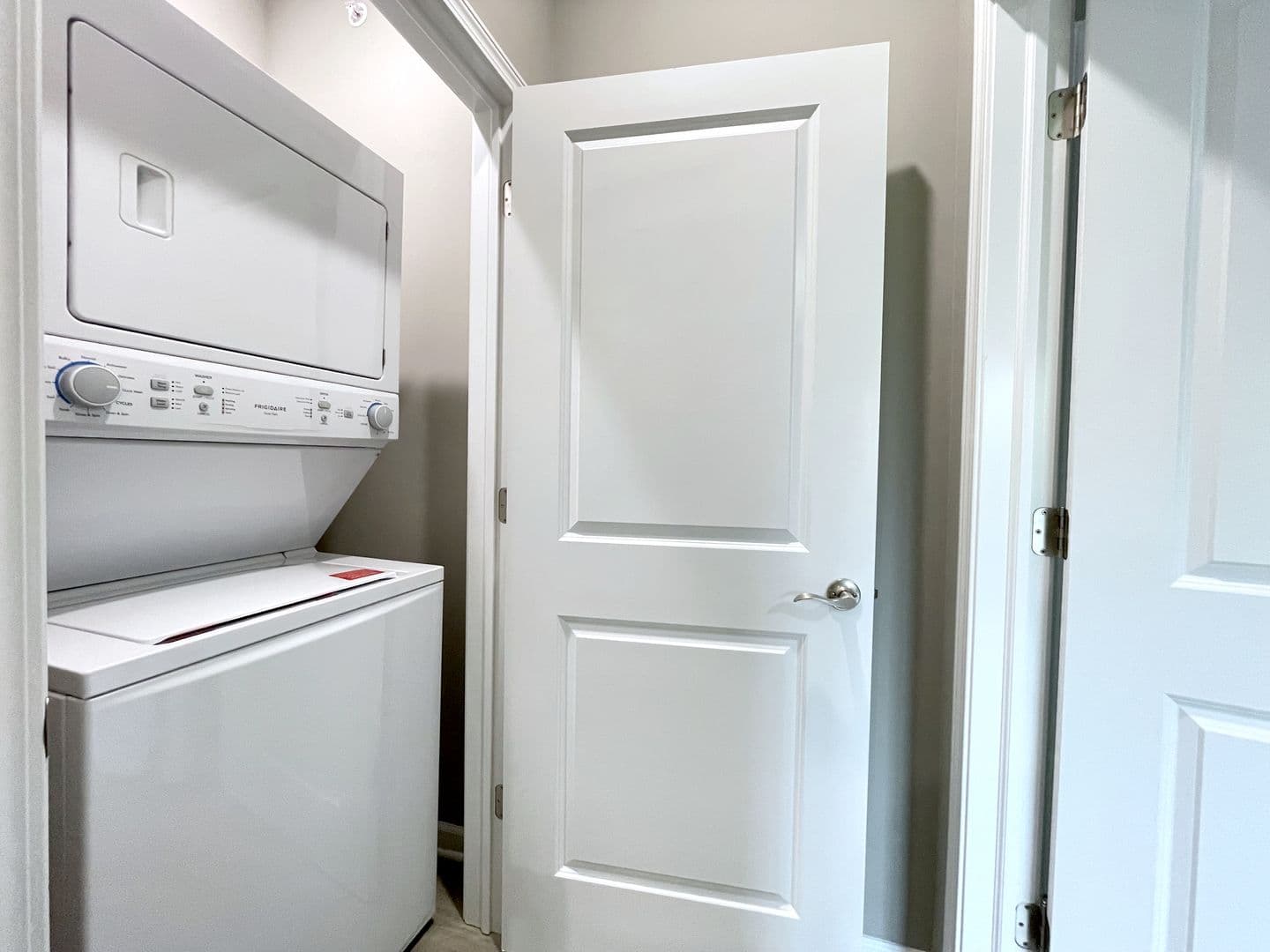 Amherst Townhome: 3980-3990 Bailey Avenue