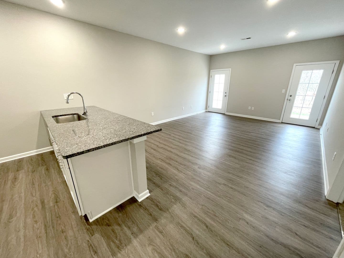 Orchard Park Apartment: 130-275 Shadow Lane
