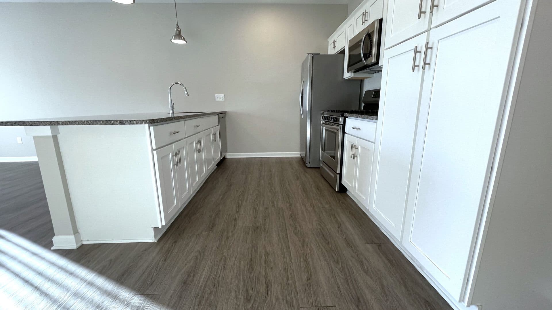 Orchard Park Apartment: 130-275 Shadow Lane