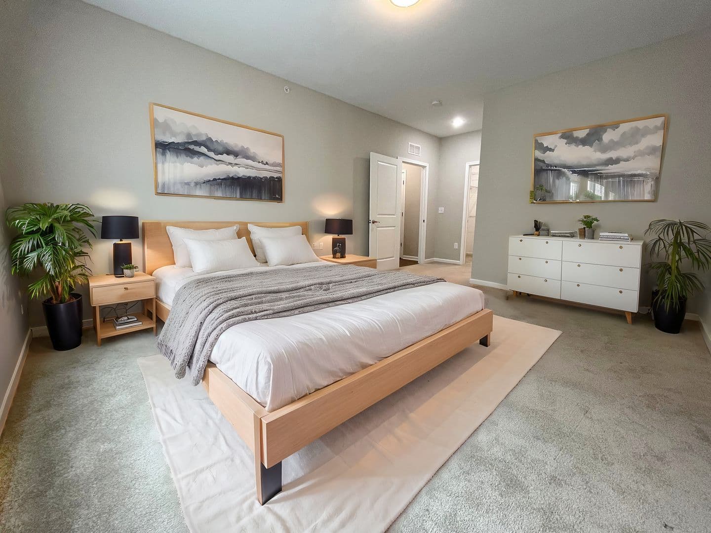 Orchard Park Apartment: 130-275 Shadow Lane