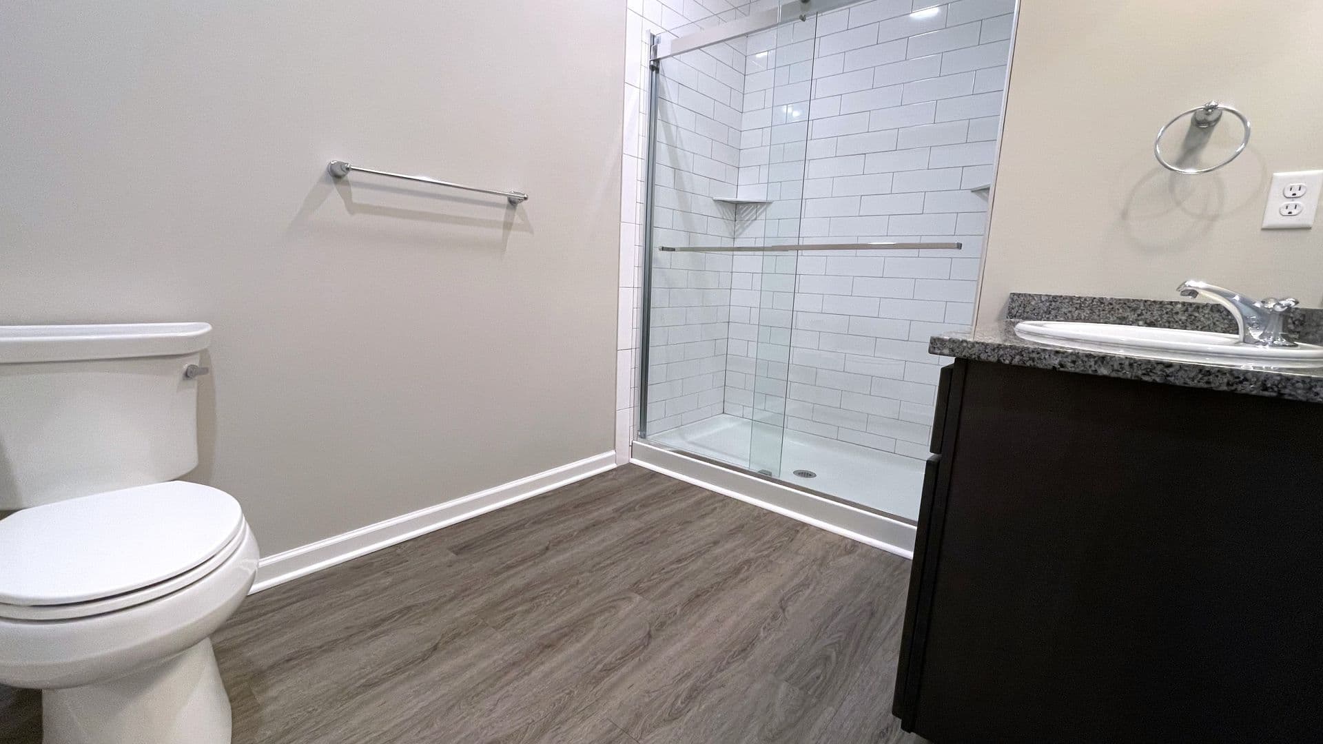 Orchard Park Apartment: 130-275 Shadow Lane