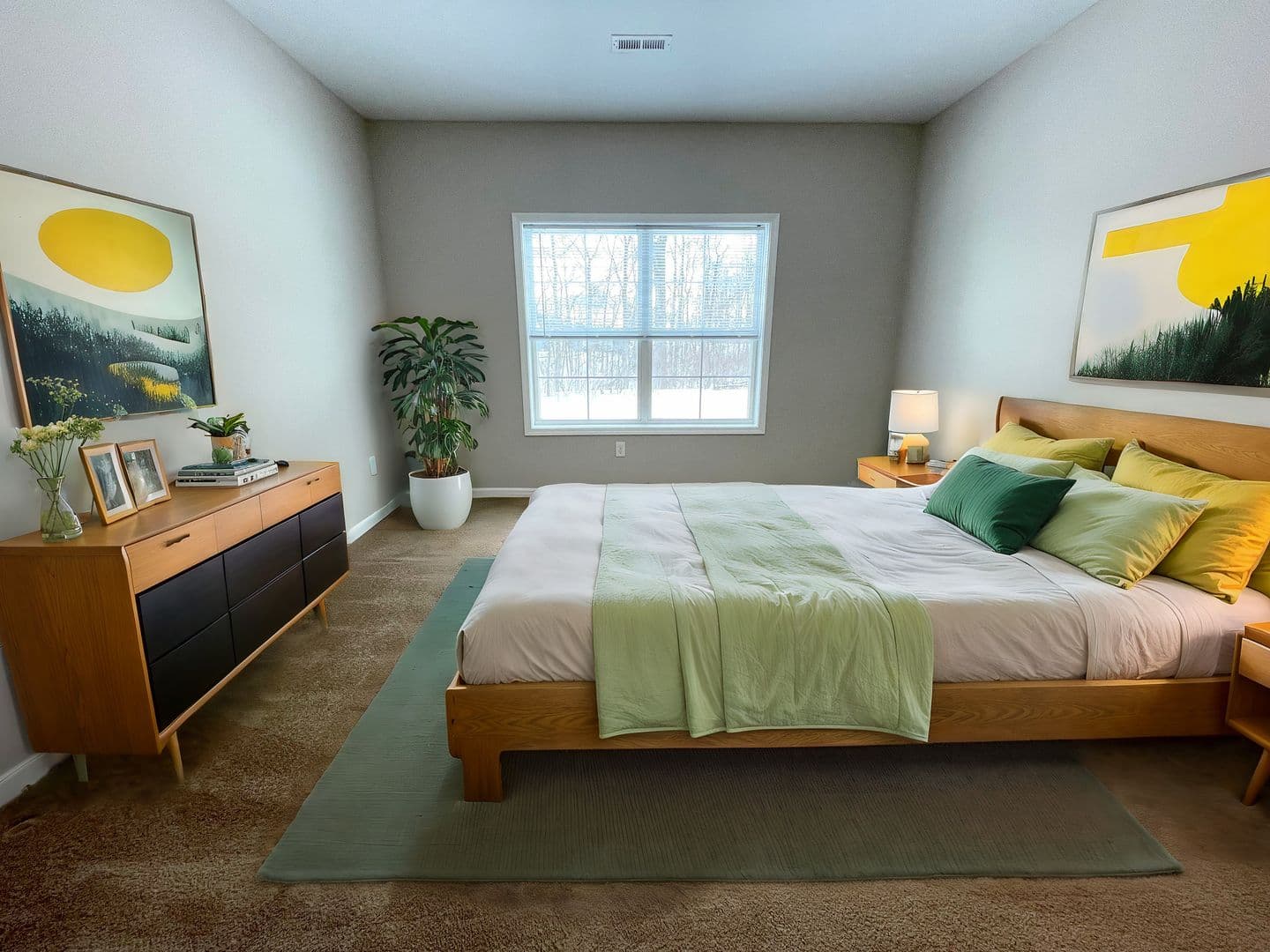 Orchard Park Apartment: 130-275 Shadow Lane