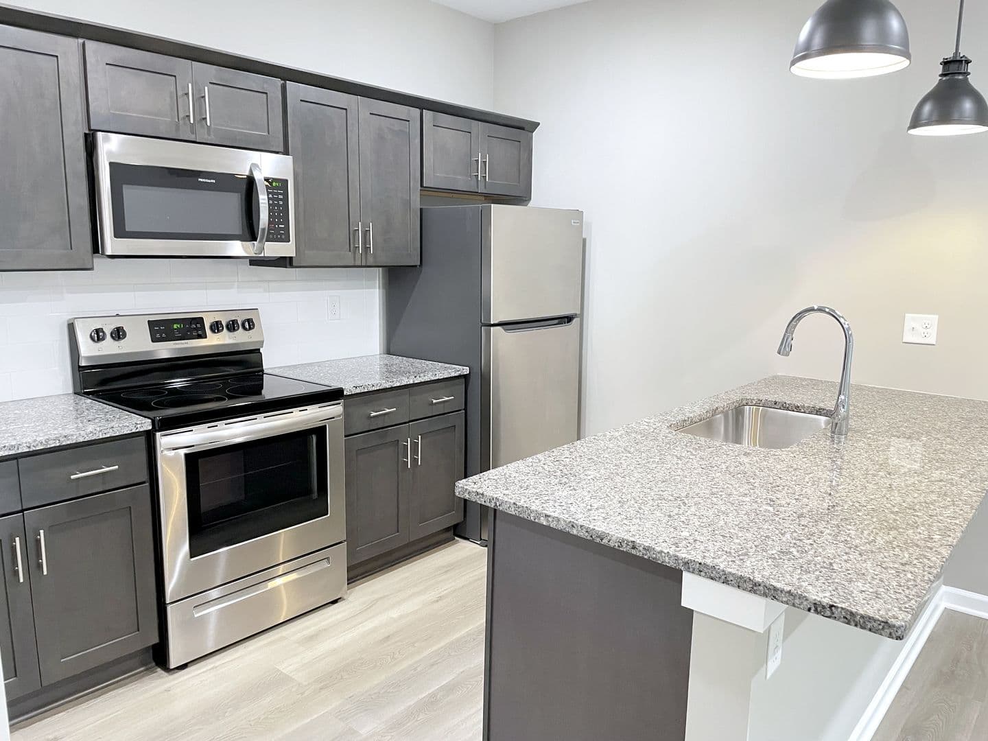 Amherst Townhome: 3980-3990 Bailey Avenue