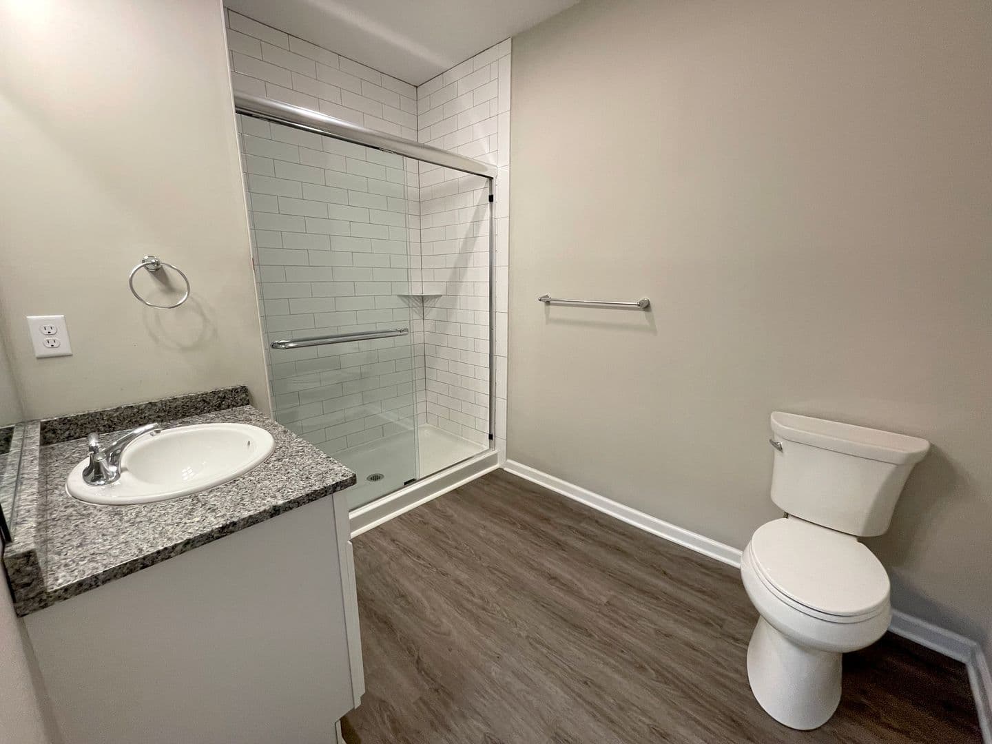 Orchard Park Apartment: 130-275 Shadow Lane
