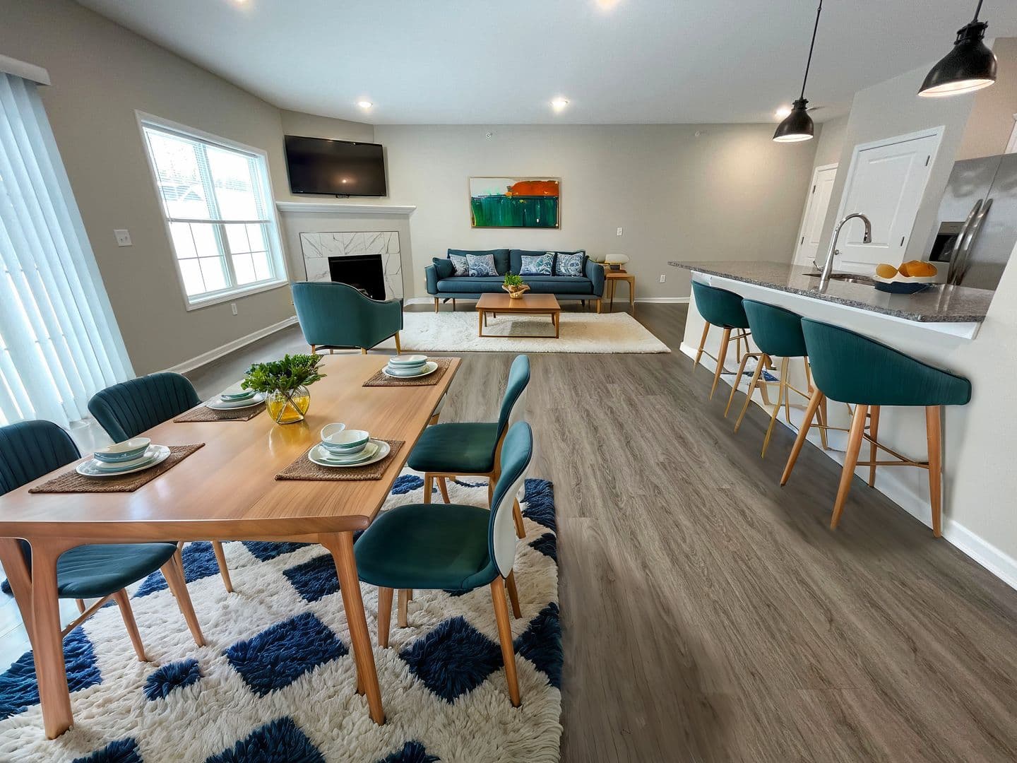 Orchard Park Apartment: 130-275 Shadow Lane