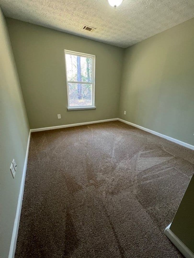 Thomson House: 1243 Northview Ext.