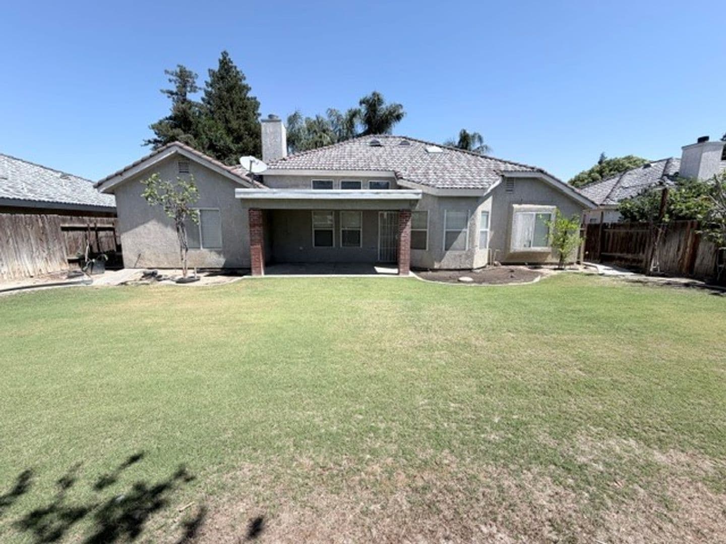 Bakersfield House: 5009 Glacier Canyon Ct