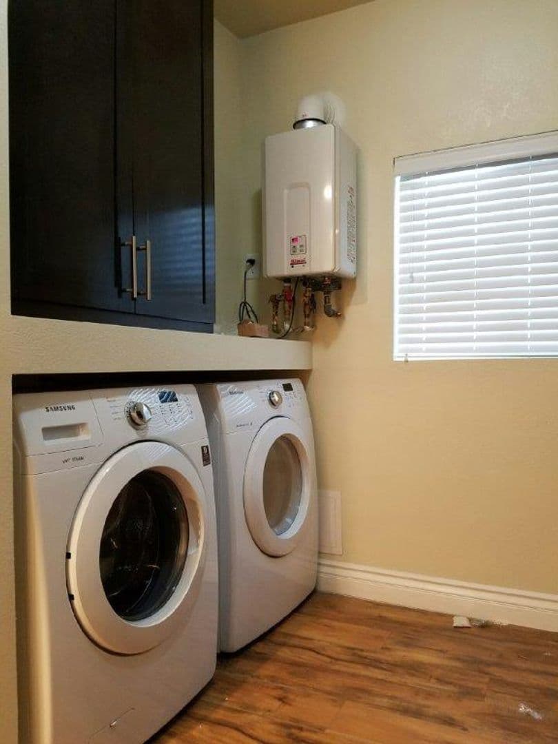 Bakersfield Apartment: 2230 G St.