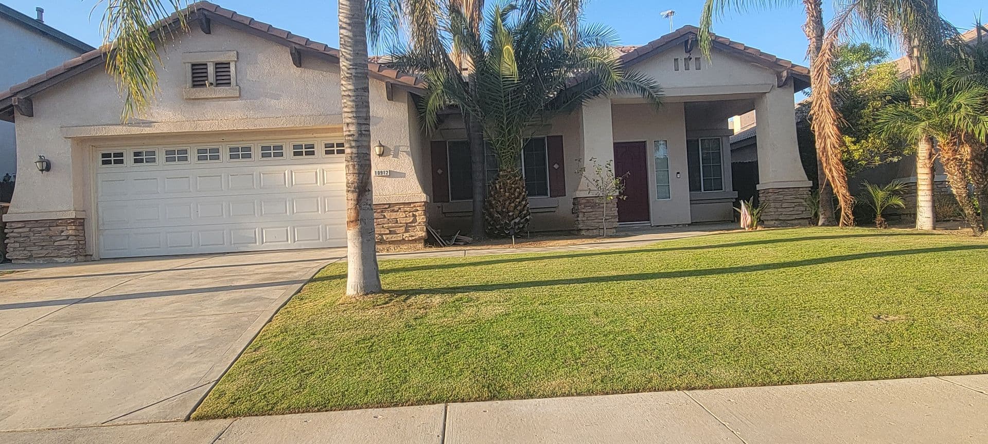 Bakersfield House: 10912 Cypress Falls Ave.