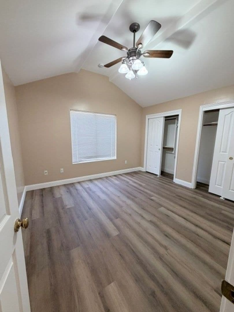 Bakersfield House: 5009 Glacier Canyon Ct