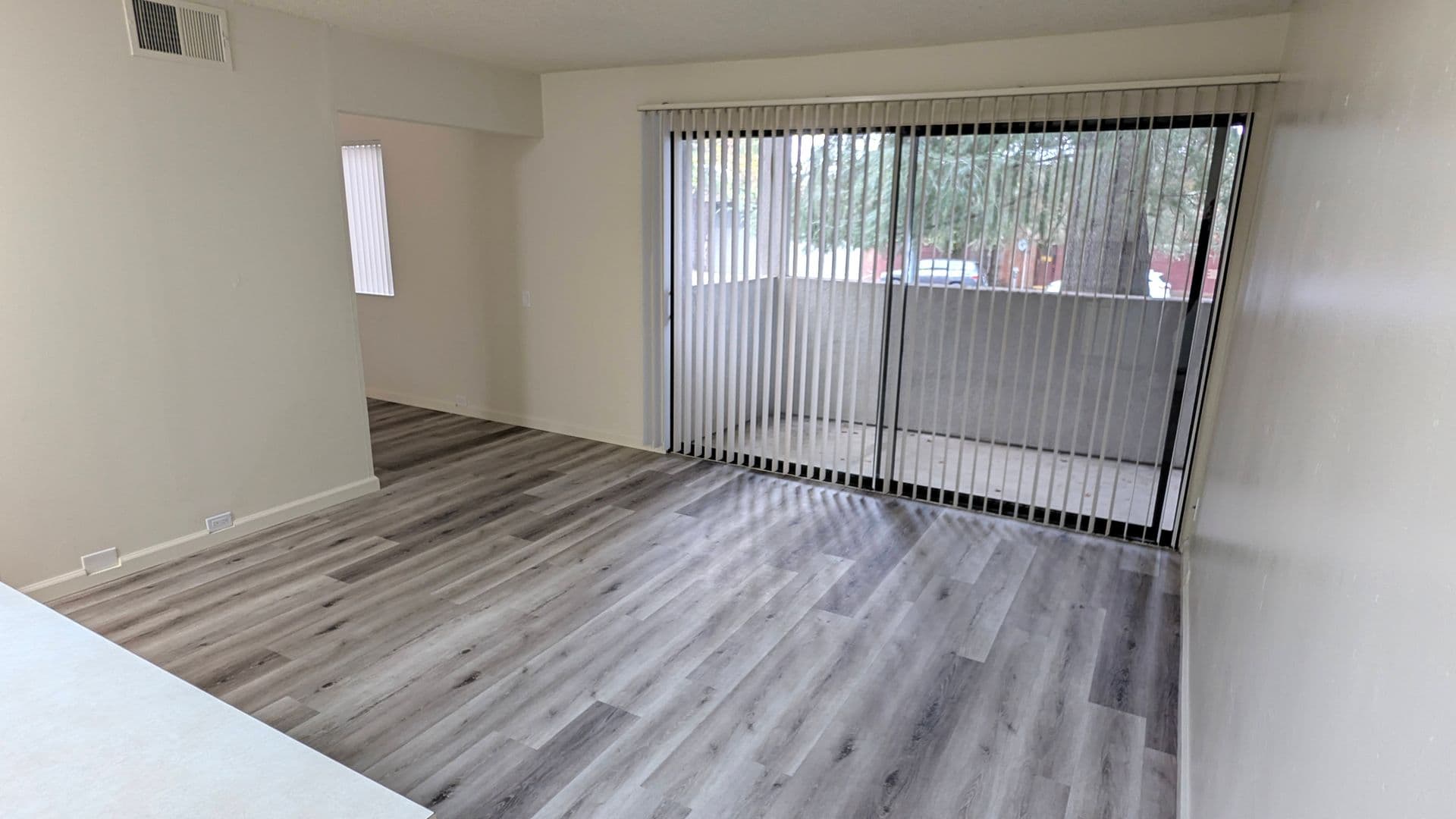 Sacramento Apartment: 1451 3rd Street