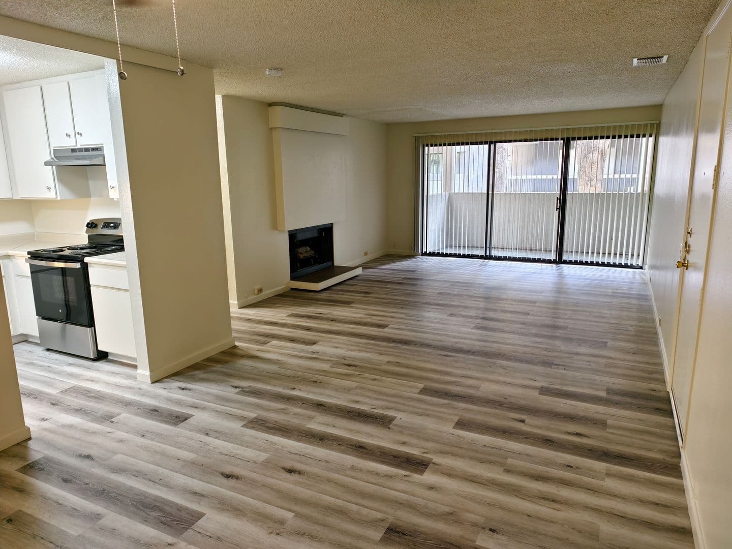 Sacramento Apartment: 1451 3rd Street