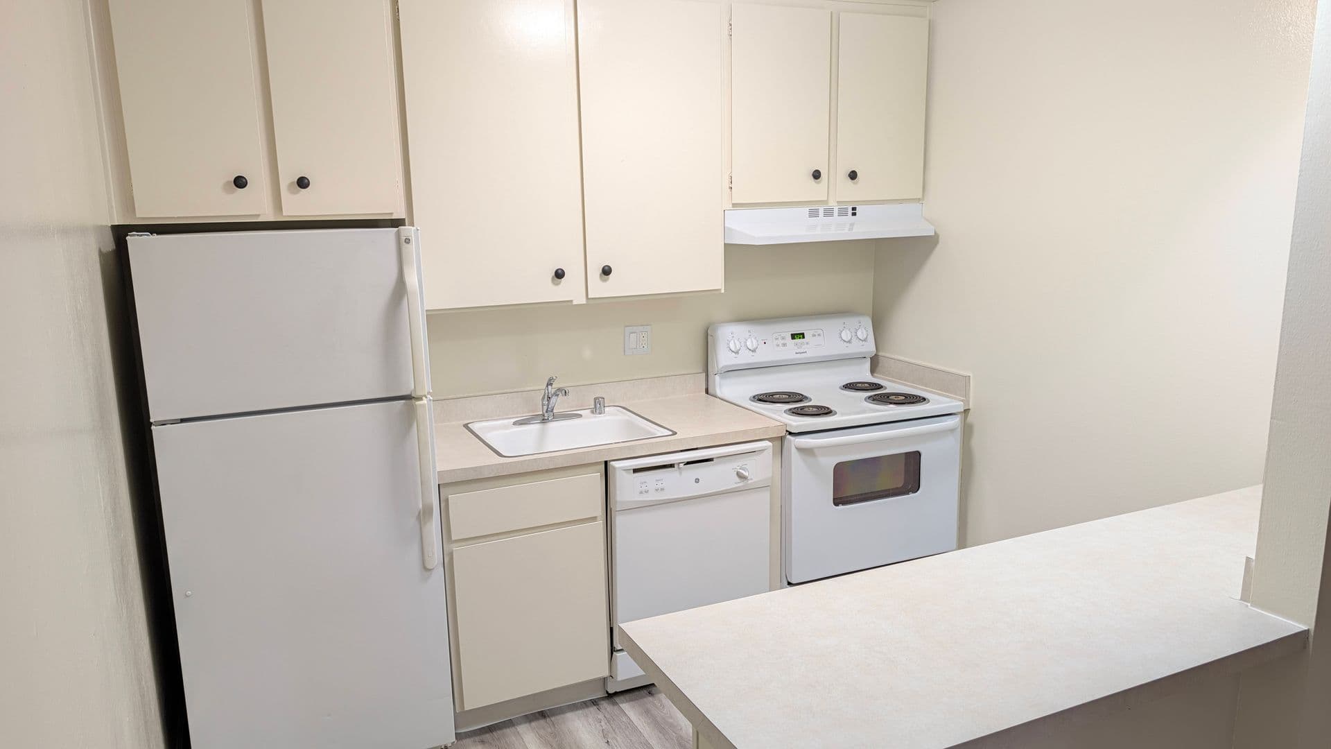 Sacramento Apartment: 1451 3rd Street