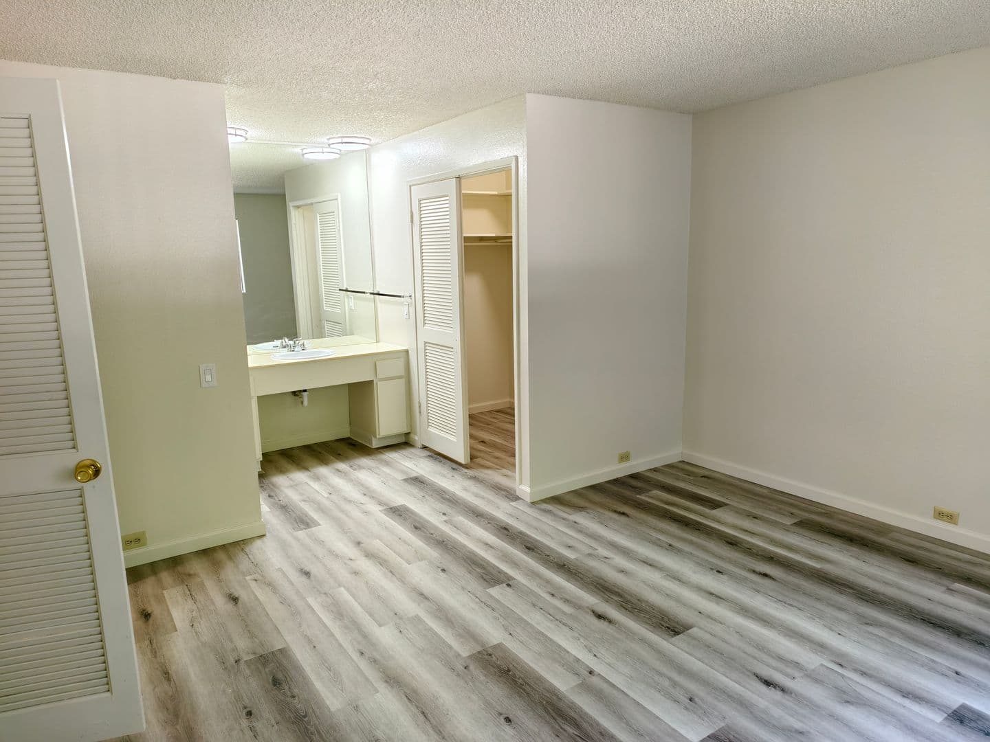 Sacramento Apartment: 1451 3rd Street