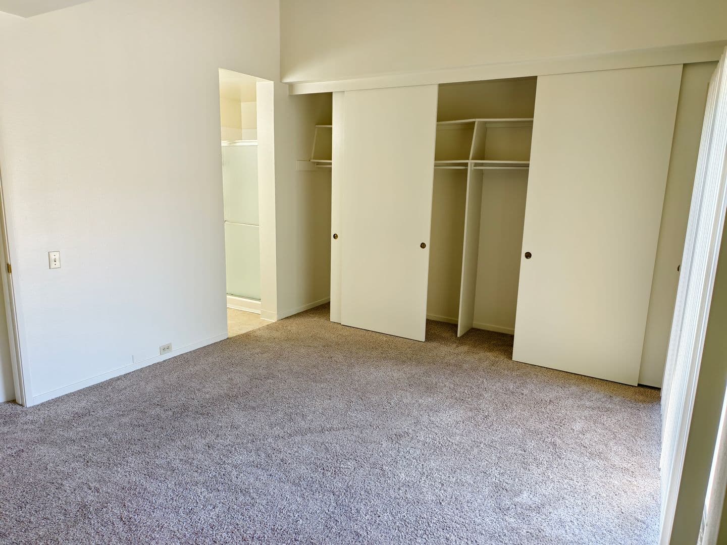 Sacramento Apartment: 1451 3rd Street