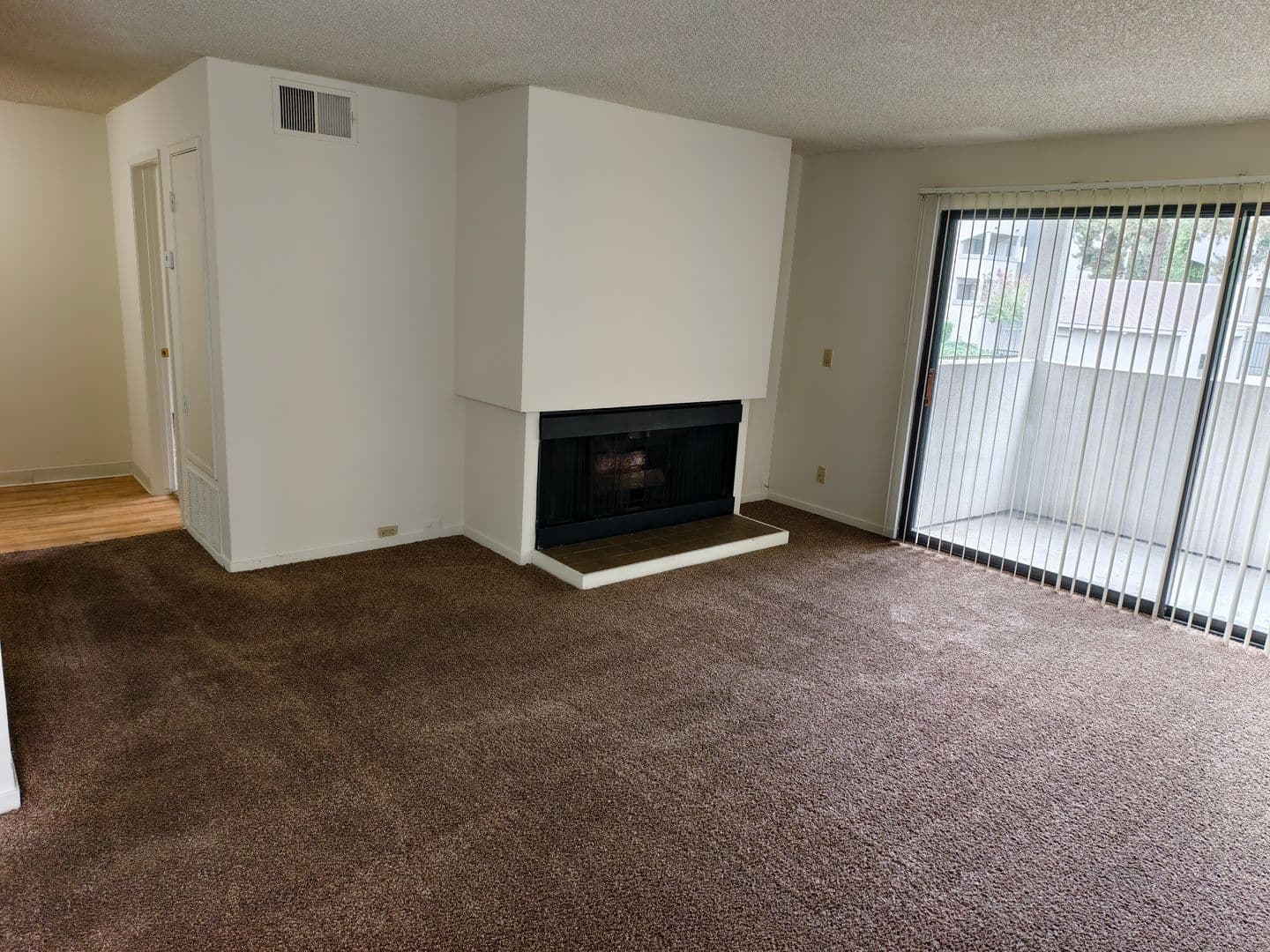 Sacramento Apartment: 1451 3rd Street